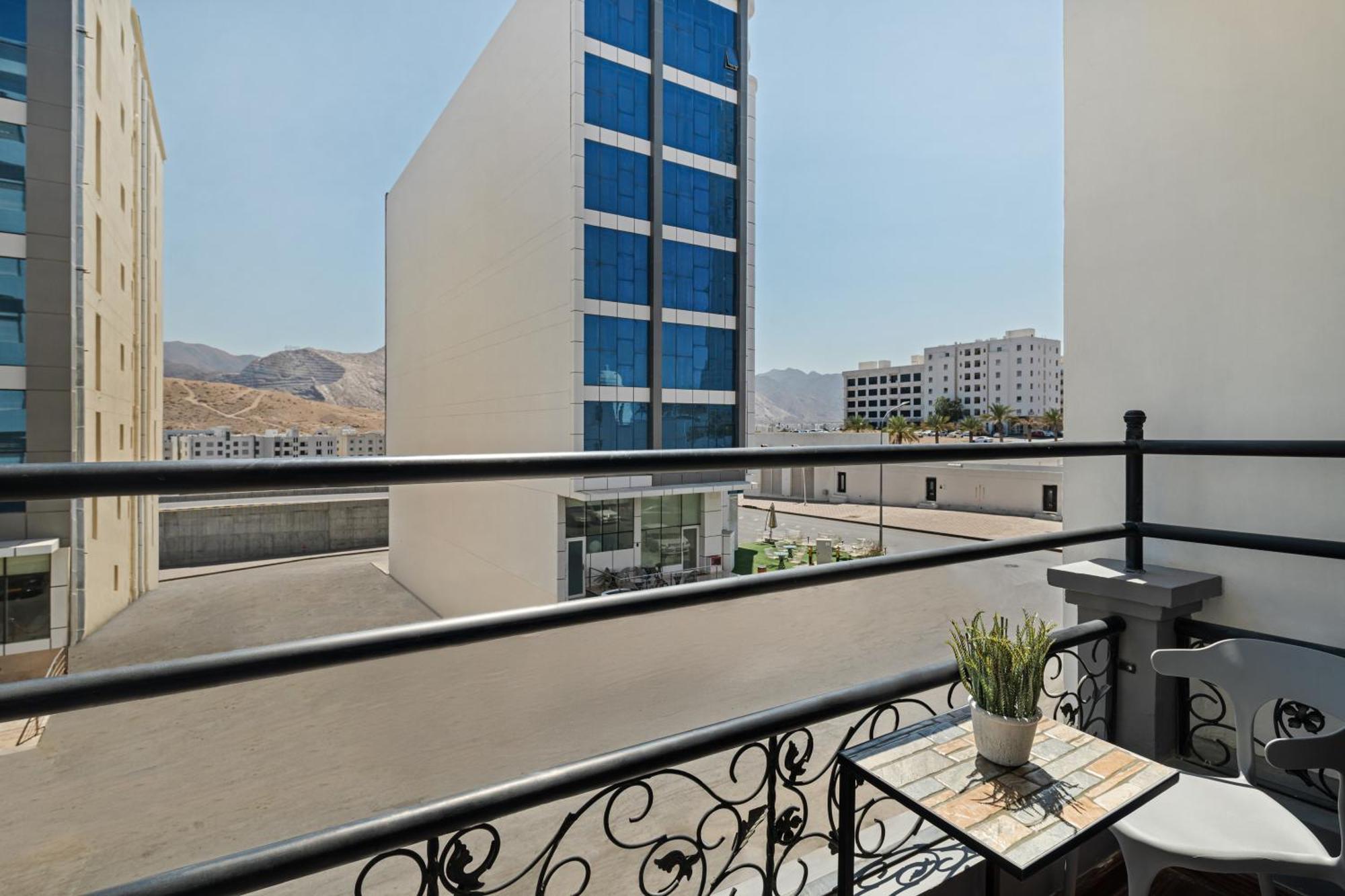 Regency Twin Hotel